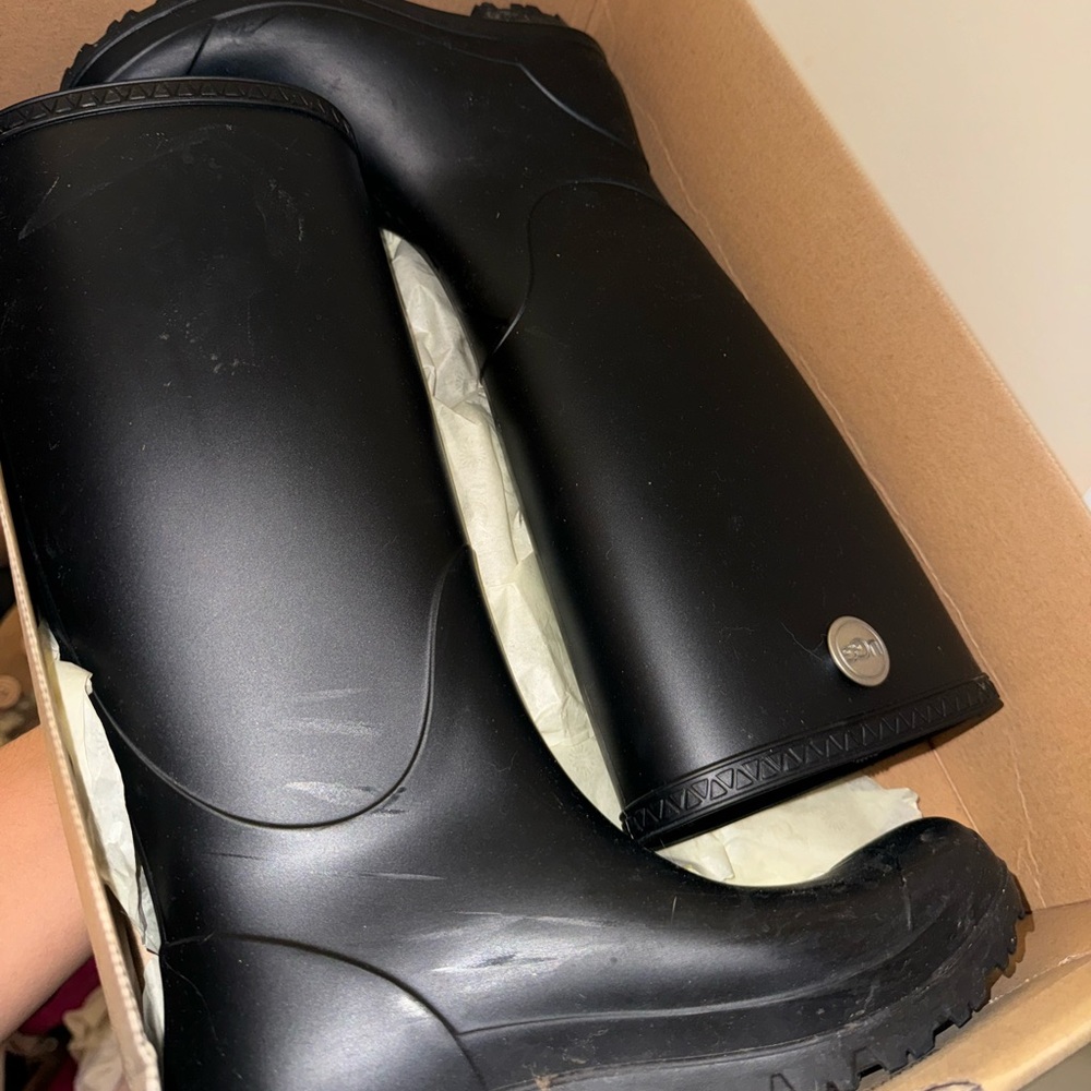 Ugg Rain Boots Sz 5 women